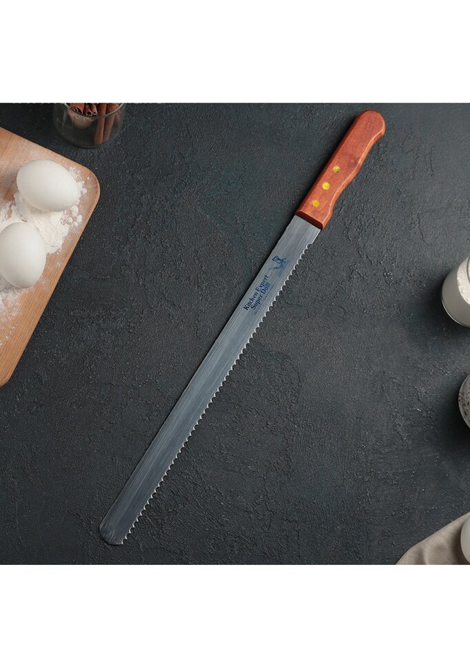 Нож для бисквита с крупными зубцами, ручка дерево, рабочая поверхность 35 см. (Китай)(5715)