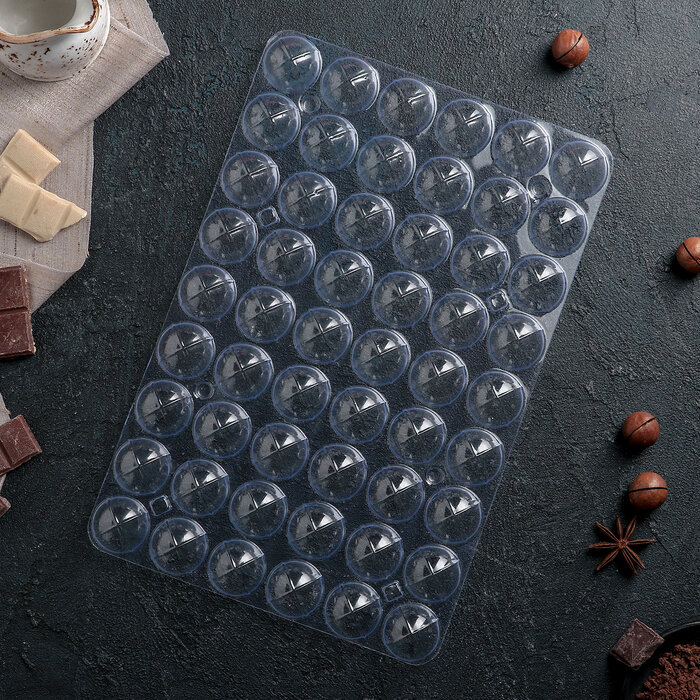 Форма пластиковая для шоколада из 2-ух частей "Конфеты", 54 ячейки. (Китай) (2166)