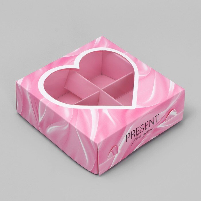 Коробка под 4 конфеты «Любимое сладкое», 10.5 х 10.5 х 3.5 см.(Китай)(7448)