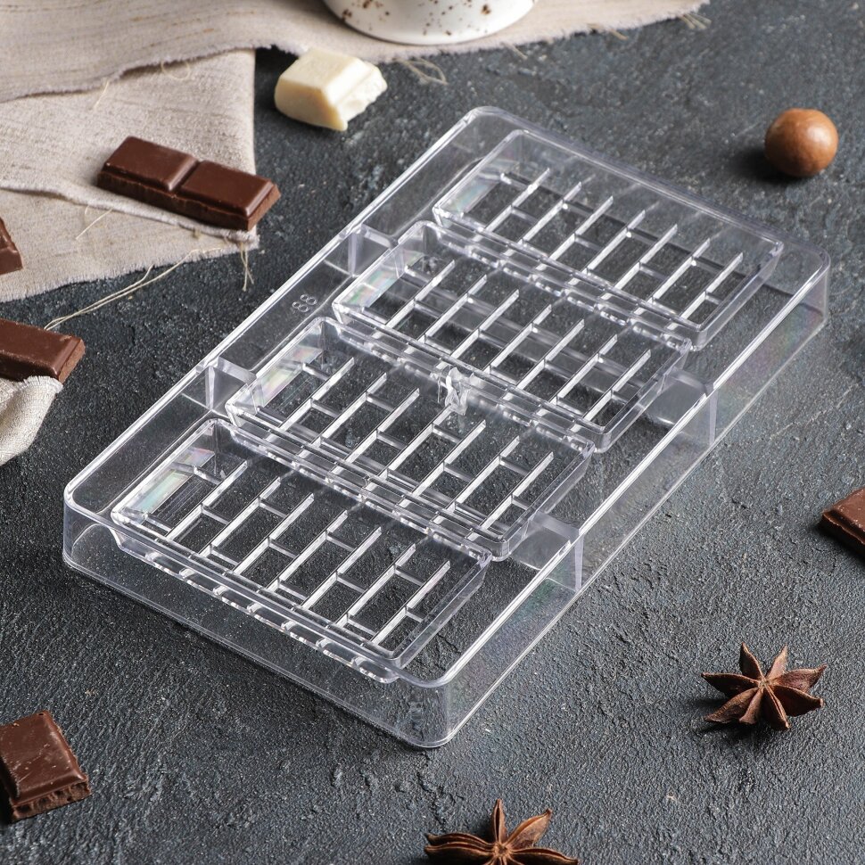 Форма пластиковая для шоколада «Брикс», 4 ячейки.(Китай)(9736)
