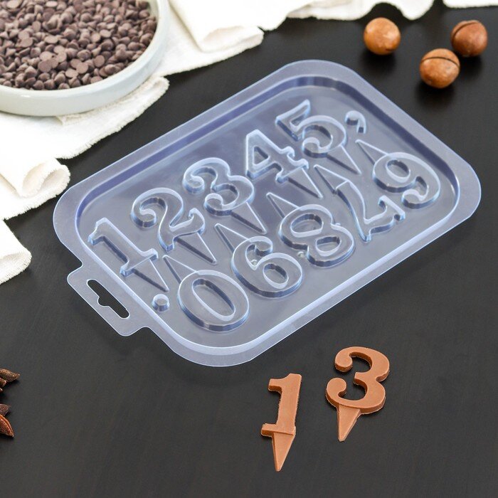 Форма пластиковая для шоколада «Цифры на ножке».(Россия)(7001)