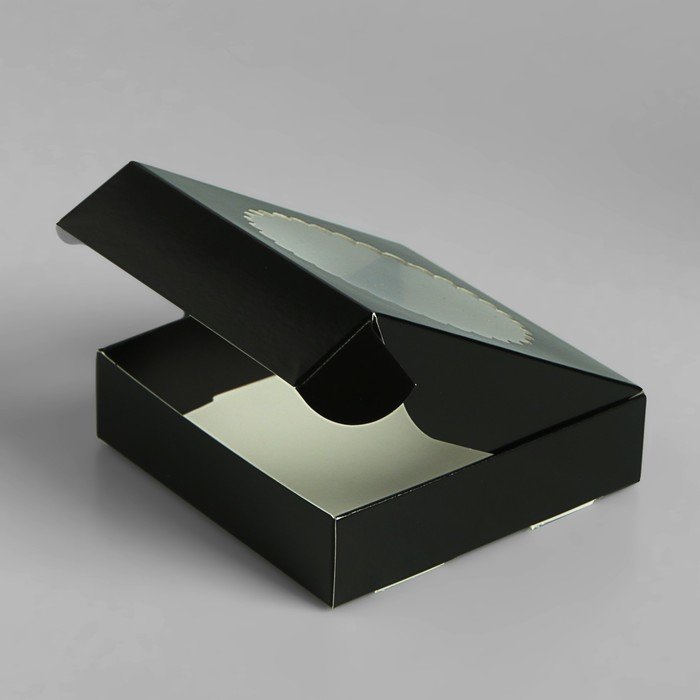 Подарочная коробка сборная с окном, 11,5х11,5х3 см.,черный. (Россия) (1927)