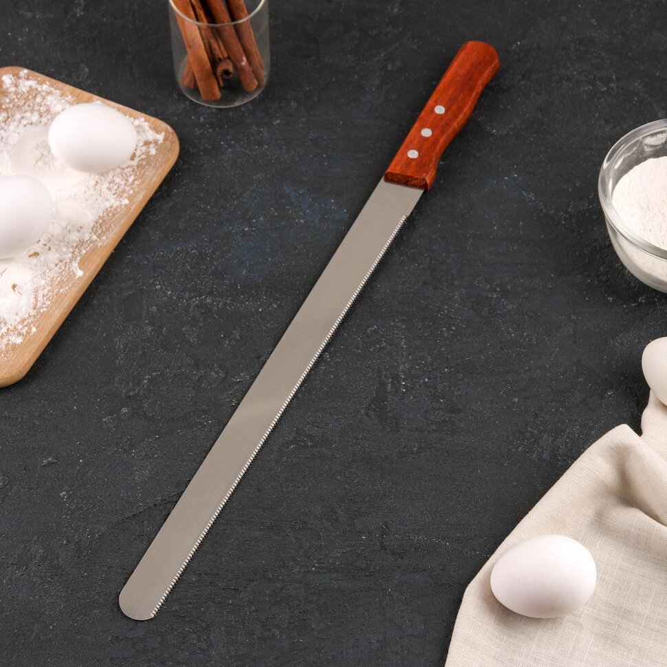 Нож для бисквита, мелкие зубцы, ручка дерево,35 см. (Китай)(0223)