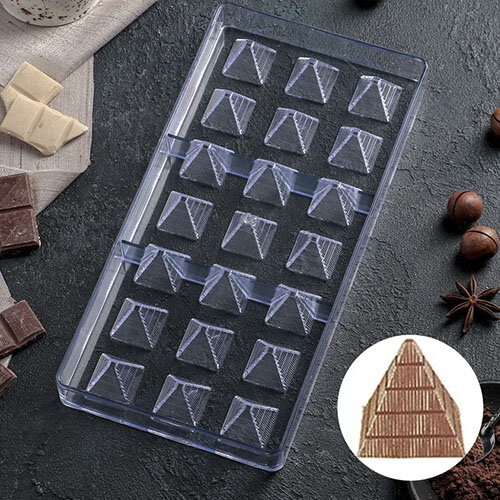 Форма поликарбонатная для шоколада "Пирамида", 21 ячейка. (Китай) (3582)