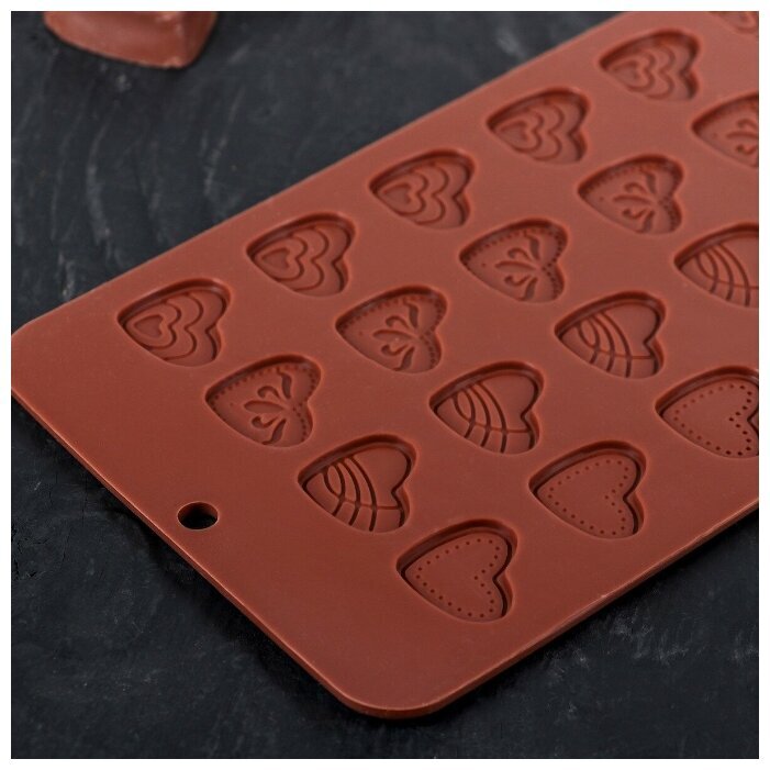 Форма силиконовая для шоколада «Сердечки», 24 ячейки. (Китай) (4002)