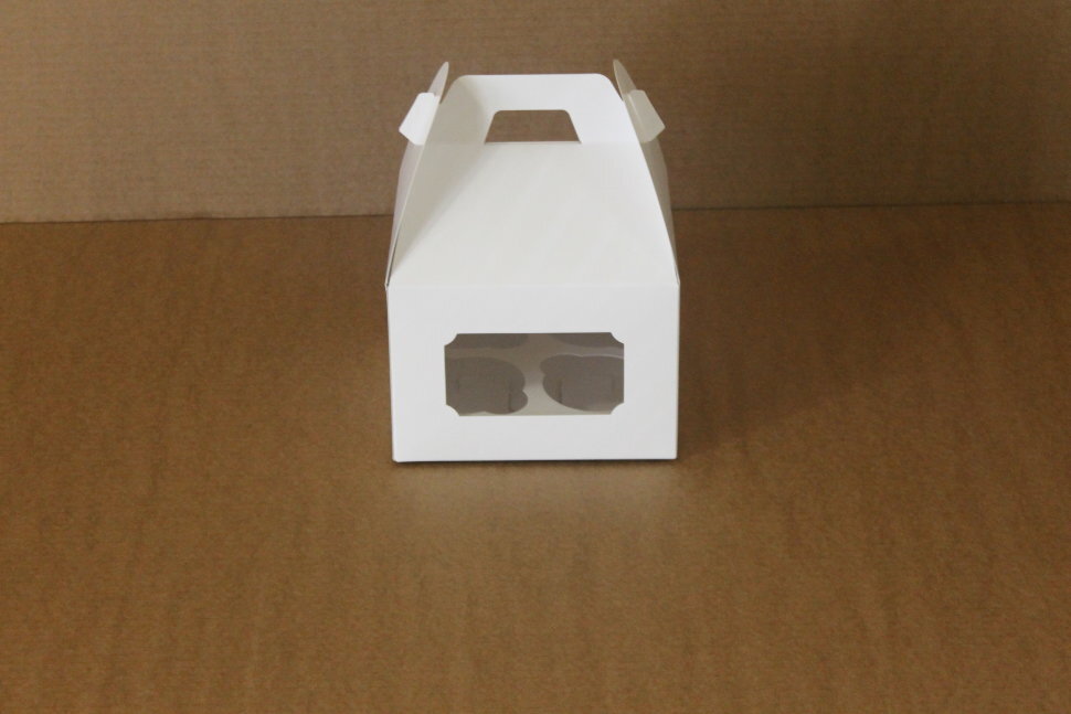 Коробка для капкейков, 160x160x110мм, на 4 капкейка, с окном, с ручками,белый .(Россия)