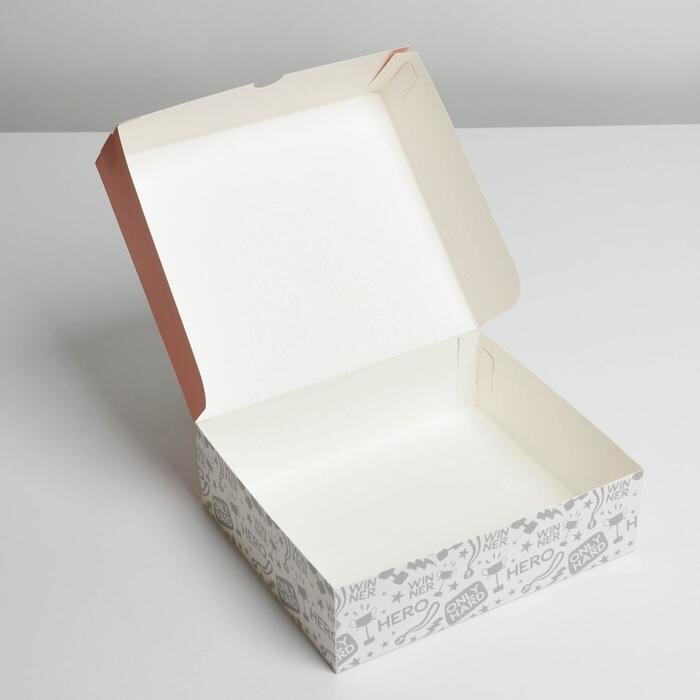 Коробка для кондитерских изделий «С 23 февраля», 17 × 20 × 6 см.(Россия)(0227)