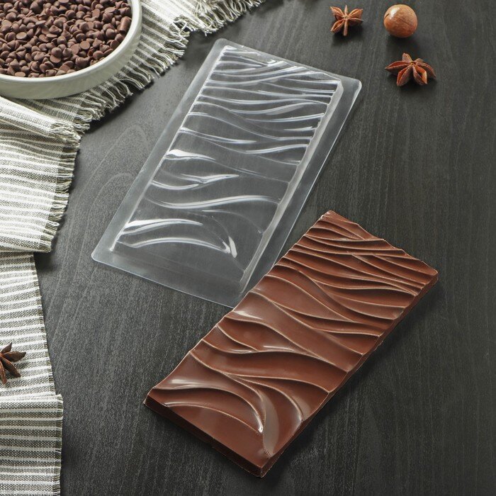 Форма пластиковая для шоколада «Волны», 18×8 см.(Китай)(1382)