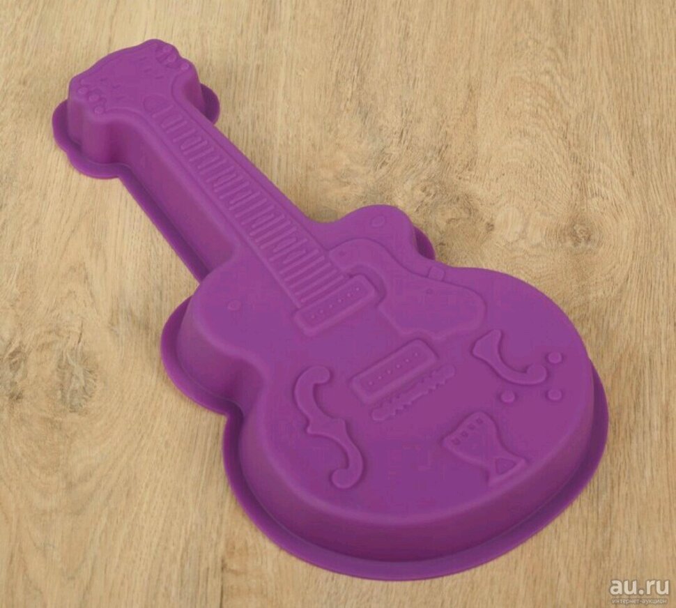 Силиконовая форма для выпечки "Гитара" 32.0x18.0x4.0 см